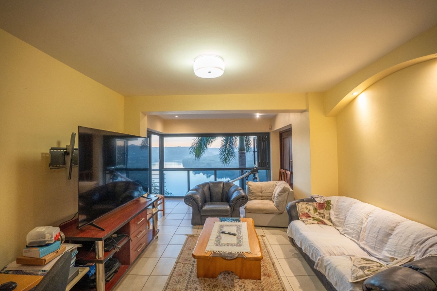 5 Bedroom Property for Sale in Nahoon Beach Eastern Cape